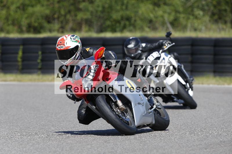 Archiv-2025/48 25.08.2025 Cornu Master School ADR/gruen-vert/104